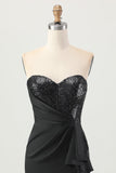 Preto Espartilho sem alças Bodycon frisado Homecoming Dress com fenda