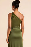 Olive One Shoulder cetim chá comprimento vestido dama de honra