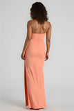 Sunset Espaghetti Correias Ruched Bainha Long Vestido de Dama de Honra com Fenda
