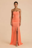 Laranja Strapless Ruched Bainha Long Vestido de Dama de Honra com Fenda