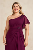 Bainha Borgonha Chiffon Um Ombro Longo Mãe do Vestido da Noiva com Missangas
