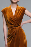 Caramelo V-Neck Velvet A-Line Vestido Formal Longo com Cap Mangas