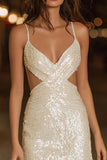 Cintas de espaguete Sparkly Ivory Bodycon cortadas para fora vestido de cocktail curto com lantejoulas