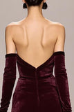 Vestido de noite de veludo longo sem alças vermelho escuro com fenda