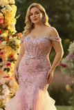 Vestido longo de baile de baile de sereia com contas e tons de ombro descoberto, com folhos