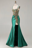 Vestido de baile de finalistas com renda de sereia verde escura e lantejoulas com fenda