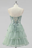 Dusty Sage Strapless Tiered Uma linha Homecoming Dress
