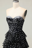 Preto e Branco Uma Linha Espartilho Sem Alças Tiered Long Polka Dots Prom Dress with Ruffles