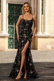 Vestido de baile longo bordado com lantejoulas florais pretas e roxo