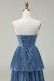 Strapless Dusty Blue A-Line plissado Tiered Long Bridesmaid Dress