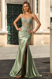 Vestido de baile longo de finalistas com alças finas de sereias verdes com alças finas de sereia e alças finas