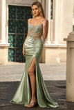 Vestido de baile longo de finalistas com alças finas de sereias verdes com alças finas de sereia e alças finas
