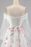 Vestido de Baile Branco Bordado em Linha A Ombro Descoberto com Lantejoulas e Lantejoulas