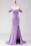 Vestido longo de baile roxo, missangas e sereia com ombros descobertos, com fenda