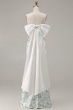 Vestido de Dama de Honor Longo Sereia Sem Alças com Estampado Floral Branco e Azul e Laço
