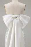 Vestido de Dama de Honor Longo Sereia Sem Alças com Estampado Floral Branco e Azul e Laço
