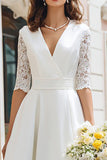 Marfim V-Neck Uma linha de chá comprimento vestido de noivado com renda
