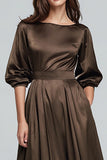 Vestido de Cerimónia Café Midi Decote Barco Linha-A e Mangas