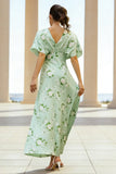 Vestido floral longo Sage Shave, decote em V, com mangas cape