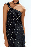 Vestido conversível comprido com fitas pretas e brancos com pontinhos pretos e brancos