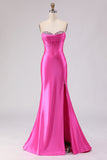 Vestido de Baile de Finalistas Espartilho Espartilho Sweetheart Fuchsia com Missangas e Fenda