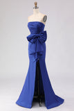 Vestido de baile de finalistas azul real sem alças, fenda lateral com fenda lateral e laço grande