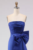 Vestido de baile de finalistas azul real sem alças, fenda lateral com fenda lateral e laço grande