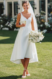 Vestido de Noiva Midi Branca com Linha-A decote em V e renda