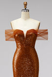Vestido de baile de finalistas com lantejoulas de sereia de ombros descobertos, decote em V e cauda de varrida