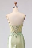 Vestido de Baile de Finalista Longo com Espartilho Verde Claro com Missangas e Sereia Verde Clara