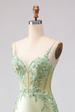 Vestido de Baile de Finalista Longo com Espartilho Verde Claro com Missangas e Sereia Verde Clara