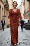 Vestido de Mãe da Noiva com Capa Enferrujada de Renda e Manga Meio