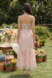 Vestido Midi Rosa com Espartilho Floral e Babados para Convidada de Casamento