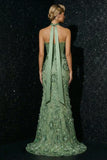 Vestido de noite sereia sem alças com bordado verde e folhos
