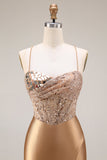 Espelho dourado brilhante com espelho, espartilho de sereia de lantejoulas, vestido comprido de baile de finalistas com fenda