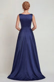 Vestido Comprido Marinha Estilo Bateau com Aplicações para Mãe da Noiva