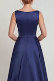Vestido Comprido Marinha Estilo Bateau com Aplicações para Mãe da Noiva