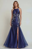Vestido Comprido Sereia Marinha com Decote Halter e Buraco de Fechadura para Mãe da Noiva