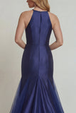 Vestido Comprido Sereia Marinha com Decote Halter e Buraco de Fechadura para Mãe da Noiva