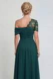Vestido de Mãe da Noiva Verde Escuro de Um Ombro A Aplicado com Abertura
