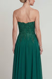 Vestido Comprido Verde Escuro Brilhante em Linha A para Mãe da Noiva com Aplicações de Missangas