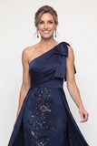 Vestido de Mãe da Noiva Longo com Um Ombro Marinha com Capa