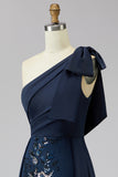 Vestido de Mãe da Noiva Longo com Um Ombro Marinha com Capa
