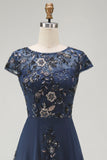 Vestido Midi Marinha Brilhante com Aplicações e Lantejoulas para a Mãe da Noiva