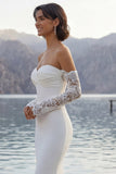 Vestido de Noiva Sweep Sweep em Marfim com Mangas