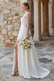 Vestido de Noiva Cauda Varrida Simples em Marfim com Linha-A e com Racha
