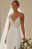Vestido de Noiva Longo de Praia com Alças Finas em Marfim e Apliques