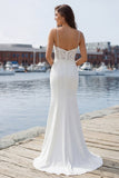 Vestido de Noiva com Cauda Varrida de Marfim de Sereia com Fenda