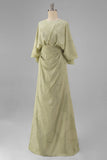 Vestido Longo Verde Sálvia com Estampa Franzida e Mangas para Mãe da Noiva