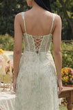 Vestido Comprido Floral Verde Claro com Espartilho e Racha para Convidada de Casamento